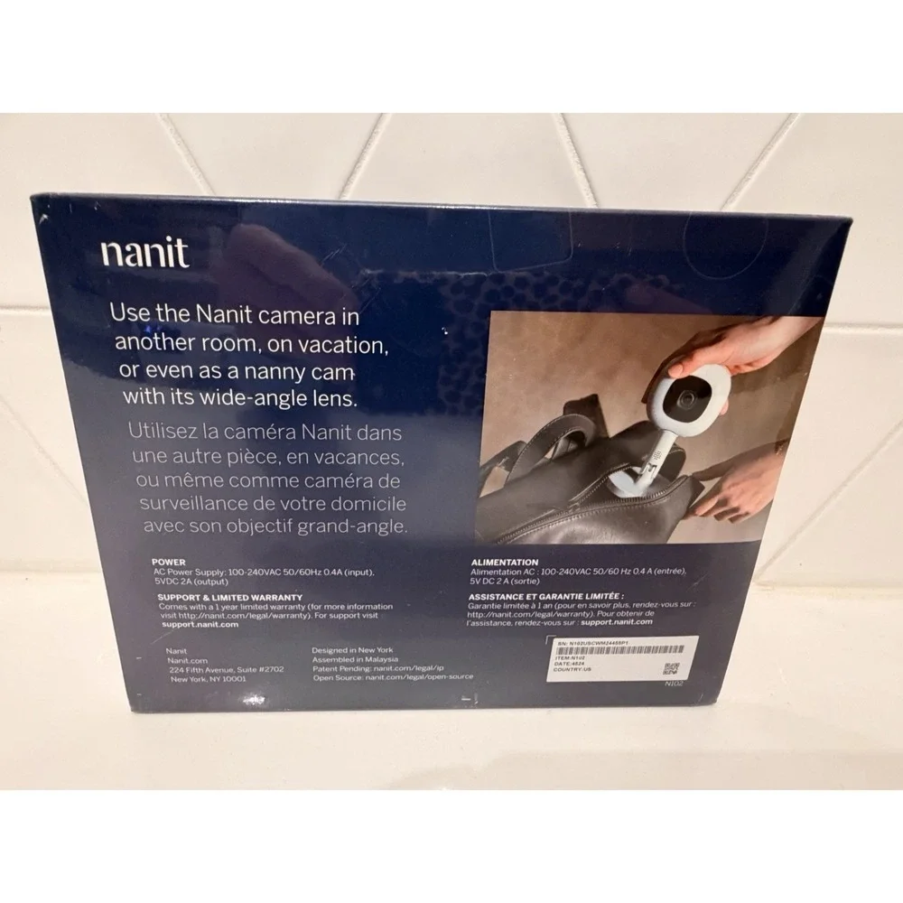 Nanit Multi-Stand and Breathing Wear Bundle Band‎ and 2 Pajamas 0-3M New